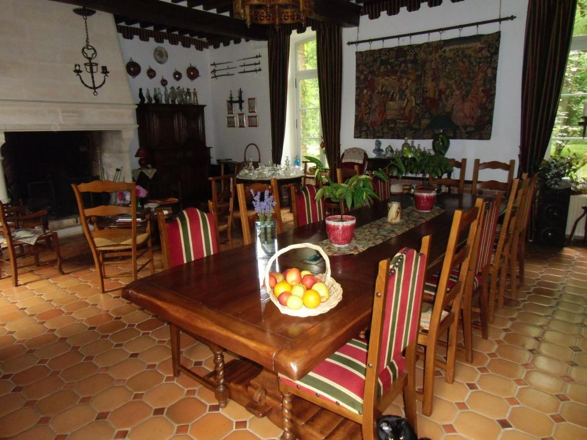Le Chateau Bed & Breakfast Neuville-Coppegueule Exterior foto